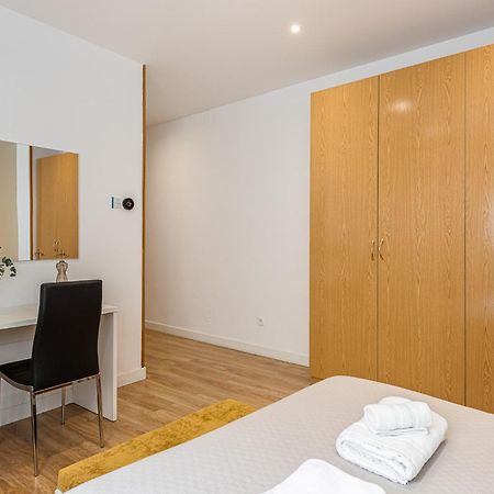 מדריד Waou Apartamentos En Sol Confort 5 מראה חיצוני תמונה