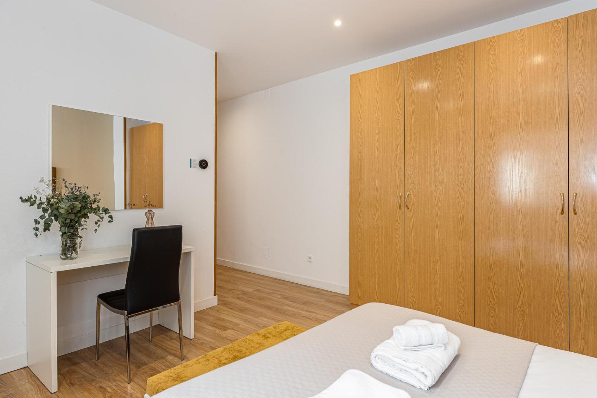 מדריד Waou Apartamentos En Sol Confort 5 מראה חיצוני תמונה